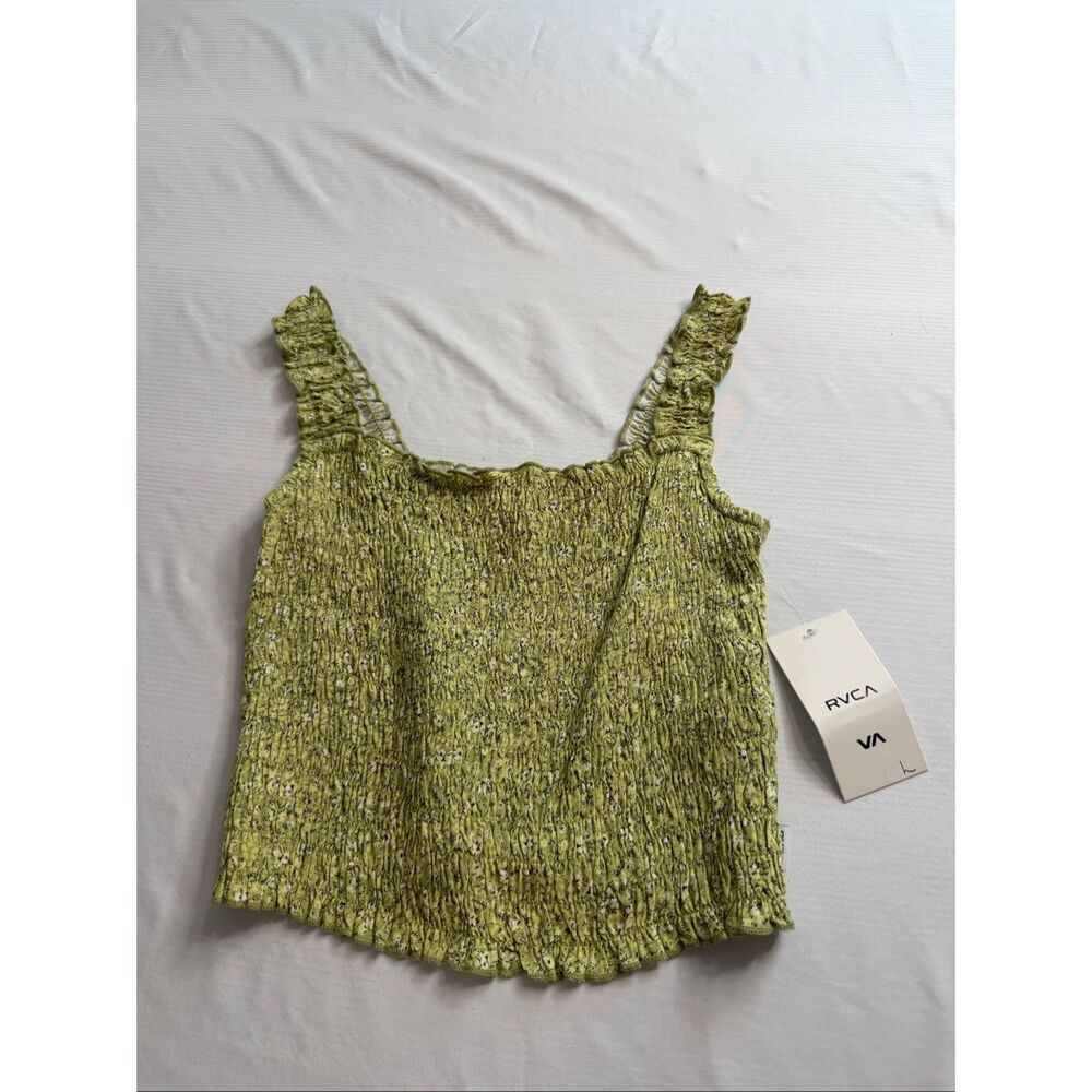 NWT RVCA Terrace Tank Smocked Size Large New